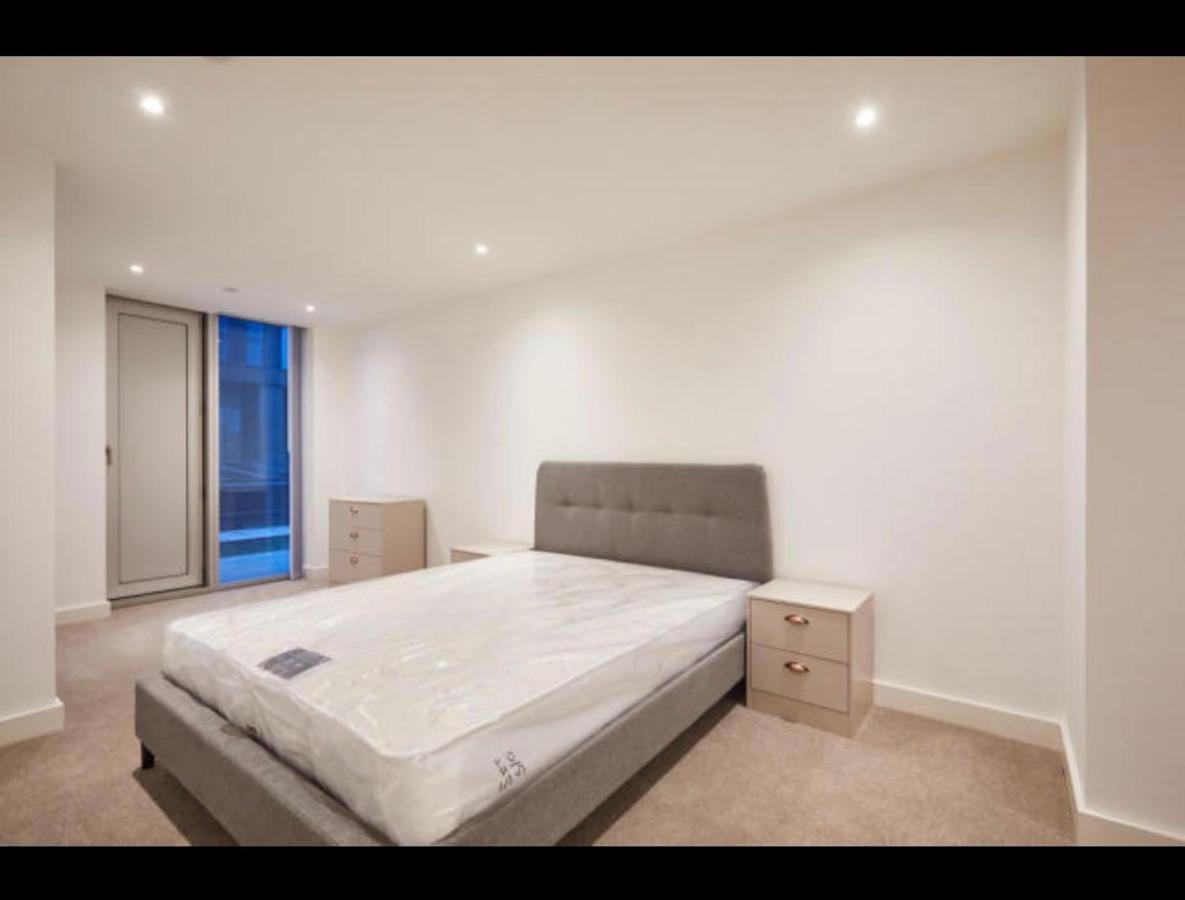 Апартаменты Luxurious Centre 2 Bed Манчестер