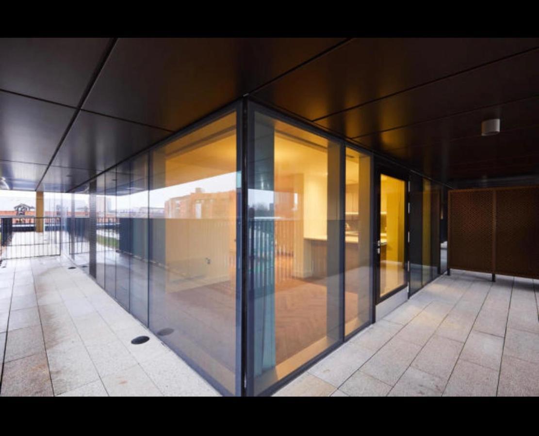 Апартаменты Luxurious Centre 2 Bed Манчестер