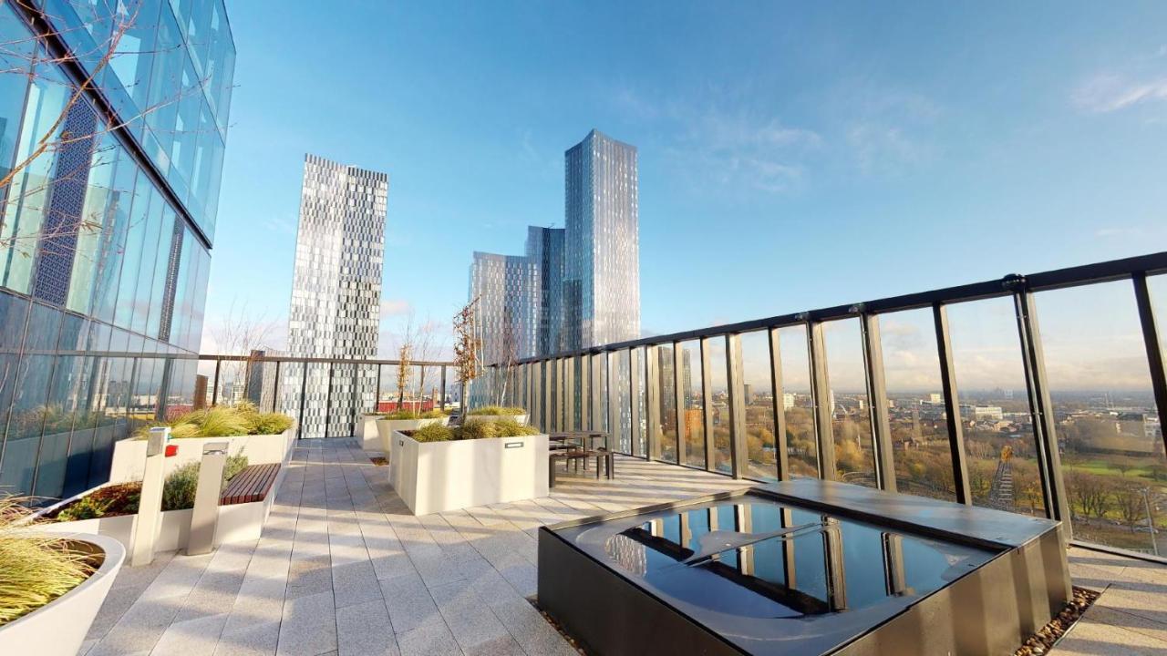 Luxurious Centre 2 Bed Манчестер