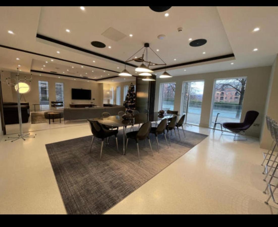 Luxurious Centre 2 Bed *